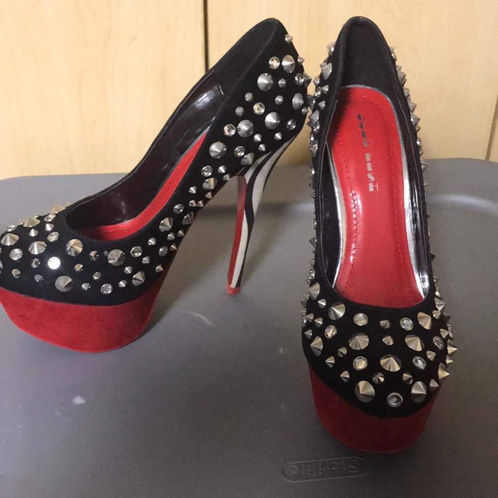 Brand new studded pumps